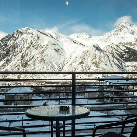 Kazbegi Hotel Grand View Exterior photo