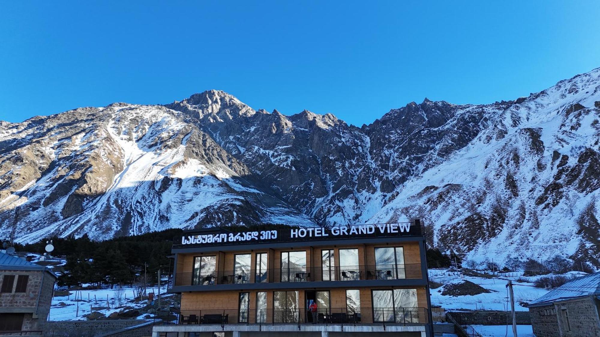 Kazbegi Hotel Grand View Exterior photo