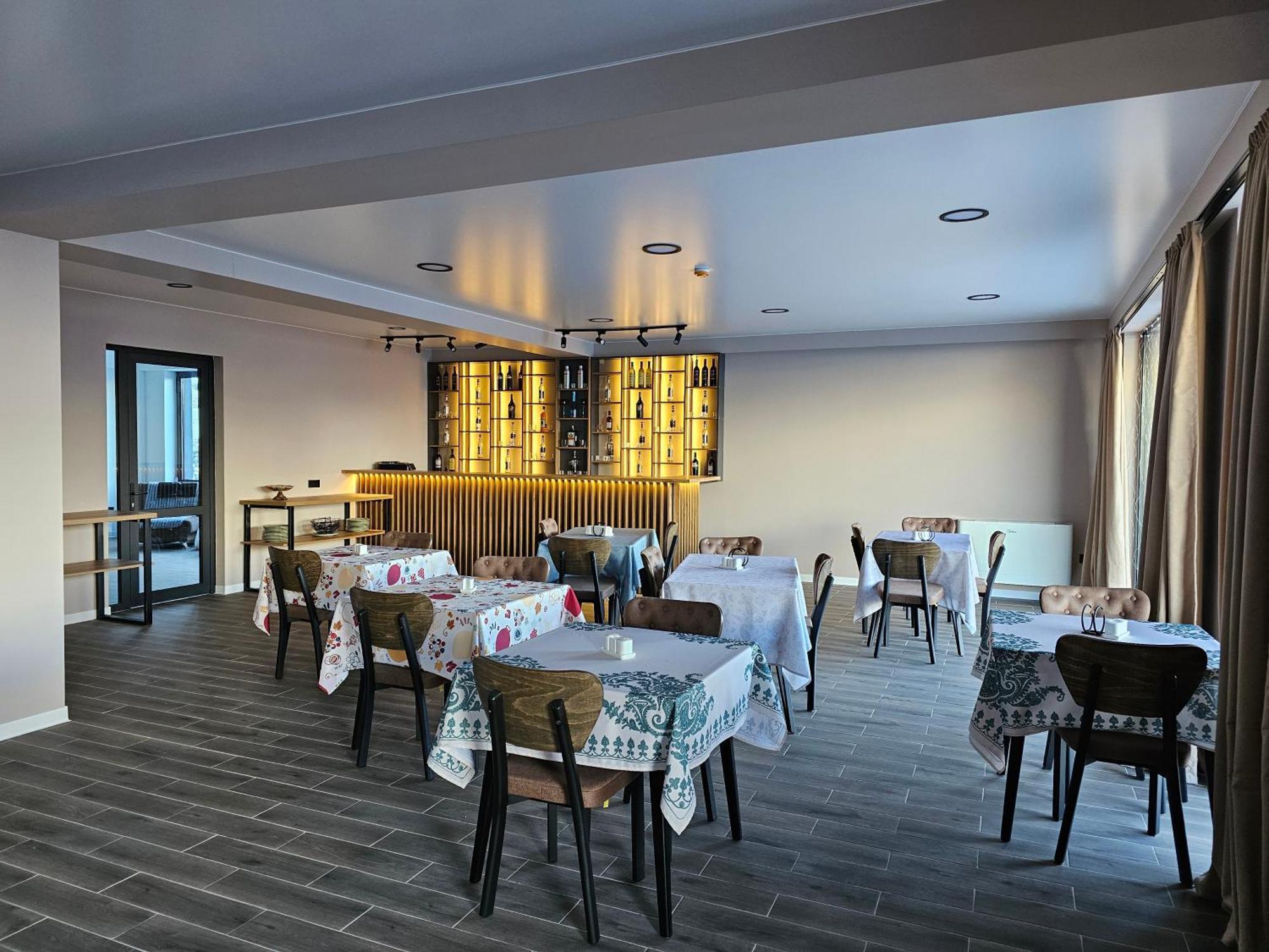 Kazbegi Hotel Grand View Exterior photo