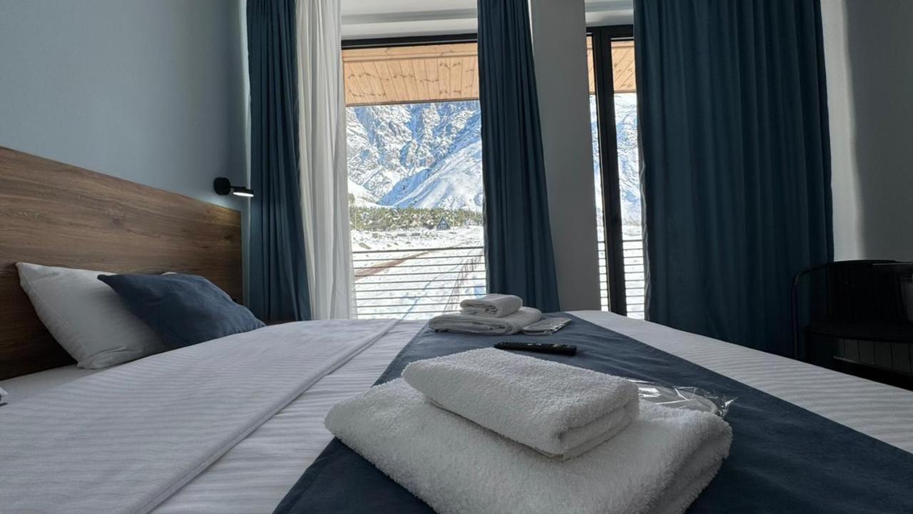 Kazbegi Hotel Grand View Exterior photo