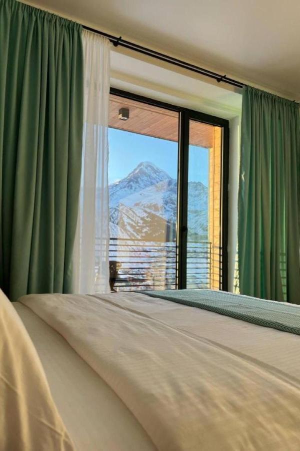Kazbegi Hotel Grand View Exterior photo