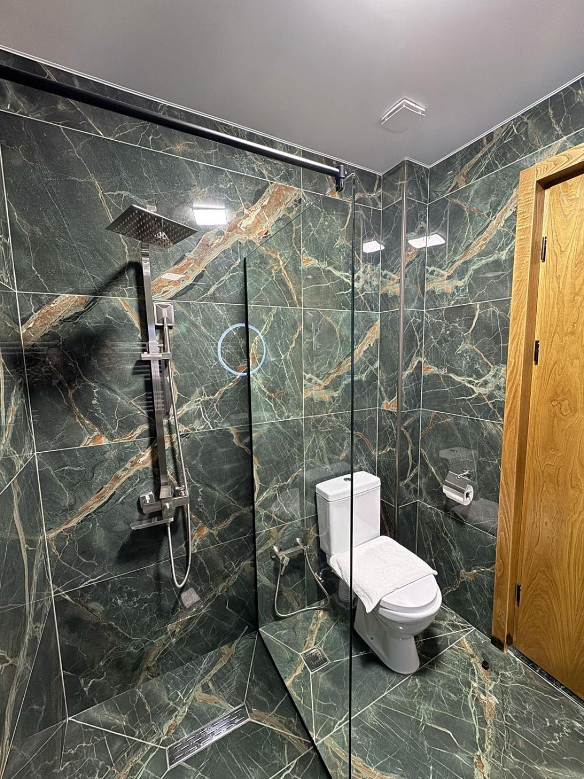 Kazbegi Hotel Grand View Room photo